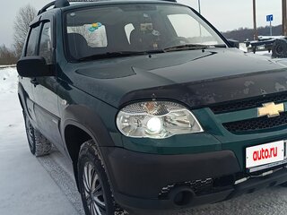 2011 Chevrolet Niva I Рестайлинг, зелёный, 550000 рублей, вид 2