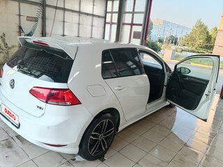 2014 Volkswagen Golf VII, белый, 780000 рублей, вид 5