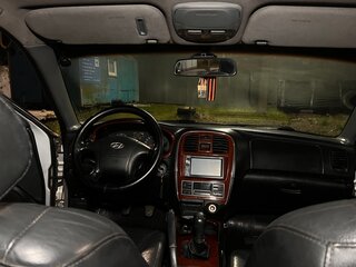 2005 Hyundai Sonata ТагАЗ IV (EF) Рестайлинг, серебристый, 200000 рублей, вид 4