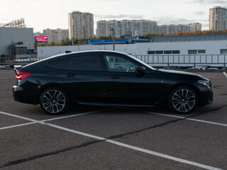 2020 BMW 6 серии Gran Turismo 630d xDrive IV (G32) Рестайлинг, чёрный, 6330000 рублей, вид 4