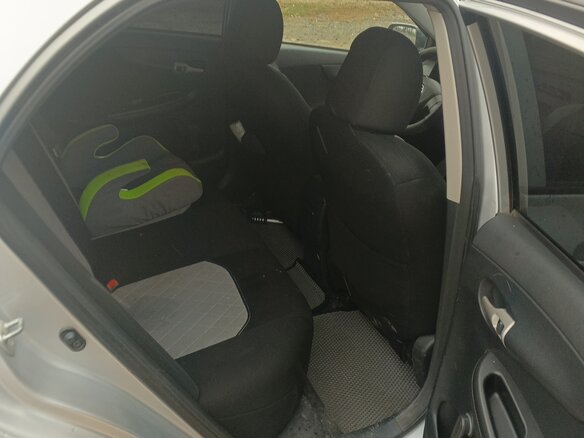 2007 Toyota Corolla X (E140, E150), серебристый, 900000 рублей - вид 12