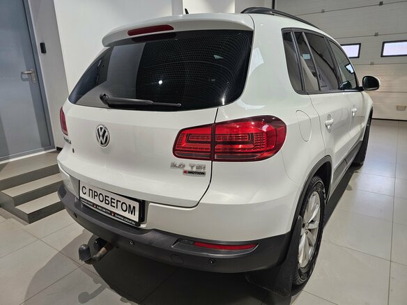 2016 Volkswagen Tiguan I Рестайлинг, белый, 1289000 рублей - вид 3