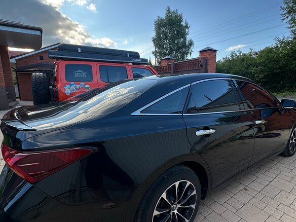 2022 Toyota Avalon V, чёрный, 3500000 рублей - вид 4