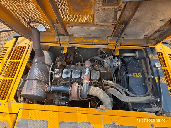2016 JCB JS205, жёлтый, 4250000 рублей - вид 9