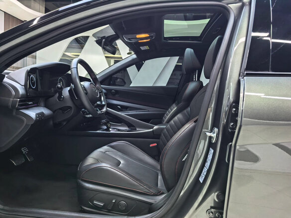 2024 Hyundai Elantra VII (CN7) Рестайлинг, серый - вид 11