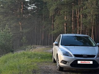 2008 Ford Focus II Рестайлинг, серебристый, 410000 рублей, вид 2