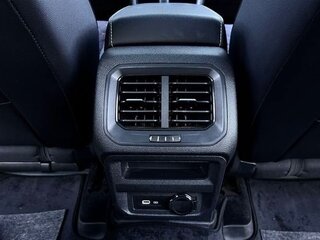 2022 Volkswagen Tiguan Allspace II Рестайлинг, чёрный, 3150000 рублей, вид 4