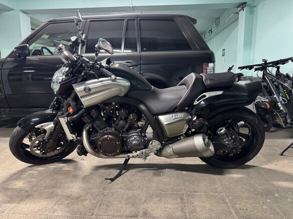 2008 Yamaha VMAX 1700, чёрный, 1800000 рублей - вид 2