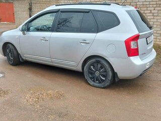 2007 Kia Carens II (UN), серебристый, 680000 рублей, вид 3