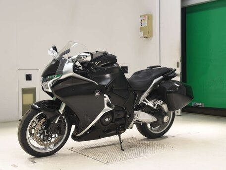 2013 Honda VFR 1200, чёрный, 720000 рублей, вид 4