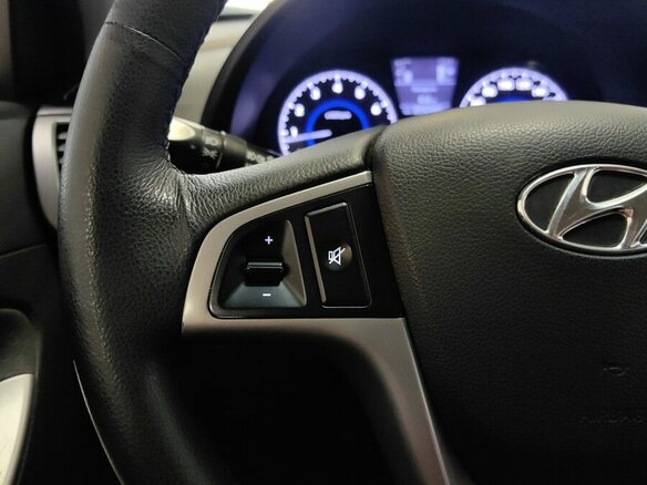2011 Hyundai Solaris I, серый - вид 16