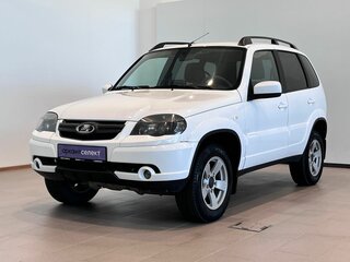 2020 Lada (ВАЗ) Niva, белый, 770000 рублей, вид 1