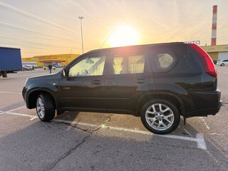 2012 Nissan X-Trail II Рестайлинг, чёрный, 1100000 рублей, вид 4
