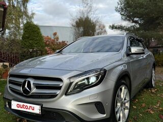 2014 Mercedes-Benz GLA 250 I (X156), серебристый, 1900000 рублей, вид 2
