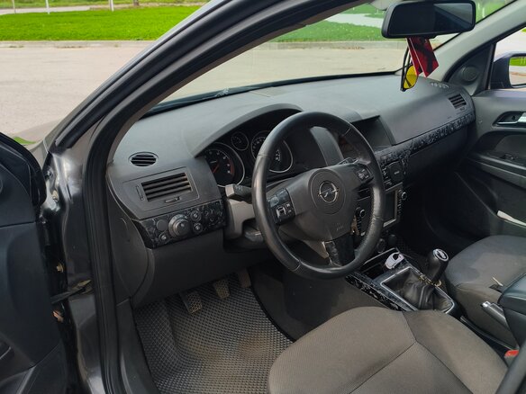 2009 Opel Astra H Рестайлинг, серый, 450000 рублей - вид 9