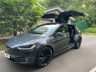 2019 Tesla Model X Standard Range I, серый, 3600000 рублей, вид 1