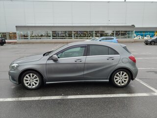 2013 Mercedes-Benz A-Класс 180 III (W176), серый, 1300000 рублей, вид 4