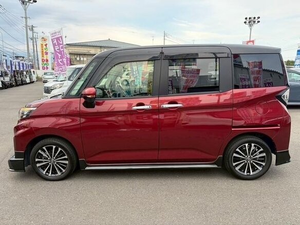 2022 Toyota Roomy I Рестайлинг, пурпурный - вид 7