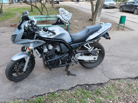 2002 Yamaha FZS600 Fazer, серый, 320000 рублей, вид 2