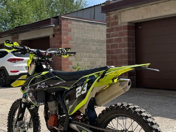2017 KTM 450 SX F, жёлтый - вид 15