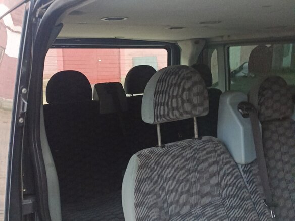 2010 Ford Transit, синий, 1400000 рублей - вид 9
