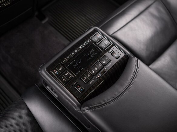 2014 Lexus LS Long 460 L IV Рестайлинг 2, чёрный, 2249000 рублей - вид 26