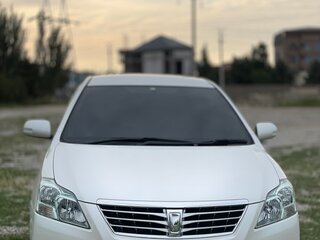2012 Toyota Premio II (T26) Рестайлинг, белый, 1350000 рублей, вид 1