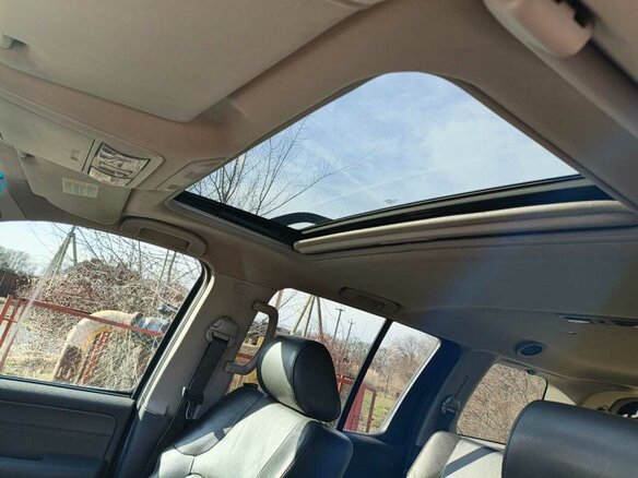 2007 Nissan Pathfinder III, белый, 1410000 рублей - вид 15