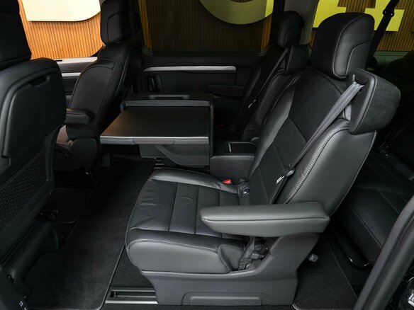 2026 Opel Zafira Life XL I Рестайлинг, чёрный, 6581660 рублей - вид 16