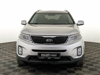 2018 Kia Sorento II Рестайлинг, серебристый, 1835000 рублей, вид 2