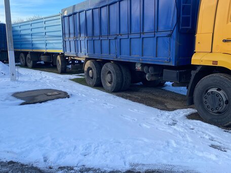 2012 КамАЗ 6520, жёлтый, 3600000 рублей, вид 4