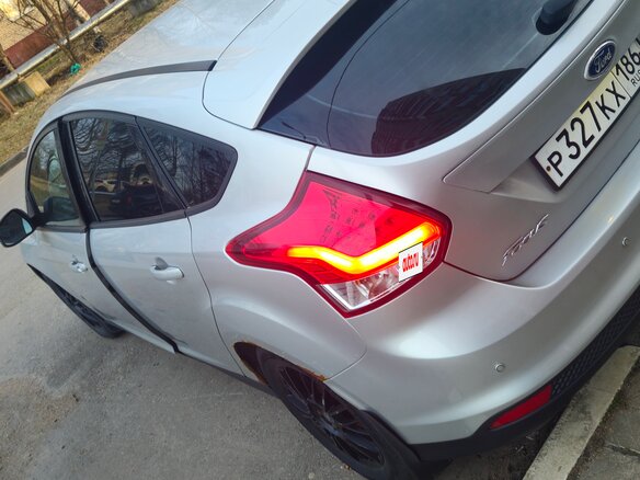 2012 Ford Focus III, серебристый, 500000 рублей - вид 5