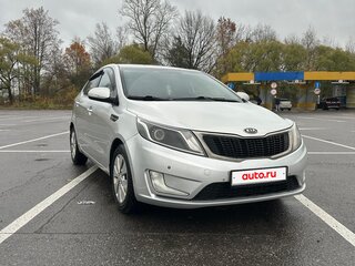 2012 Kia Rio 4-speed III, серебристый, 720000 рублей, вид 2