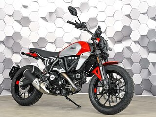 2024 Ducati Scrambler 800, красный, 979000 рублей, вид 1