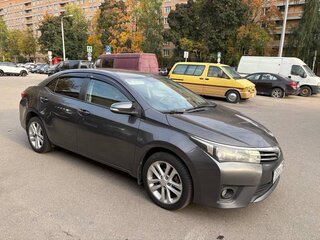 2013 Toyota Corolla XI (E160, E170, E180), серый, 1100000 рублей, вид 2