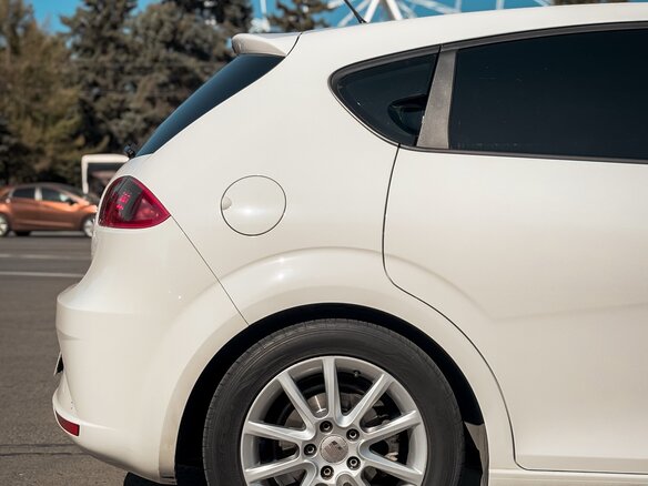 2012 SEAT Leon II Рестайлинг, белый, 1300000 рублей - вид 12