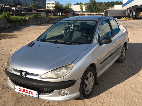 2008 Peugeot 206, серебристый