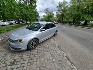 2010 Volkswagen Jetta VI, серый, 1100000 рублей, вид 1