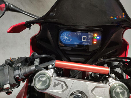 2020 Honda CBR 650R, красный, 699000 рублей, вид 5
