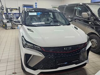 2023 Geely Coolray I Рестайлинг, белый, 1950000 рублей, вид 3