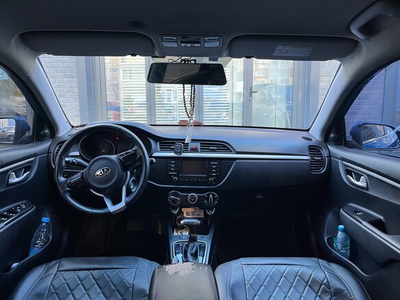 2019 Kia Rio IV, синий, 1450000 рублей - вид 8