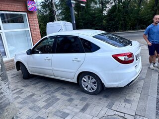 2020 Lada (ВАЗ) Granta I Рестайлинг, белый, 800000 рублей, вид 5