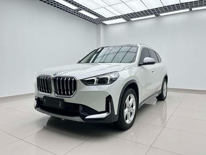 Открыть фотографии: BMW X1 III (U11/U12)