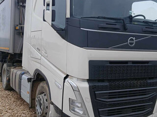 2022 Volvo FH 540, белый, 10395000 рублей, вид 2