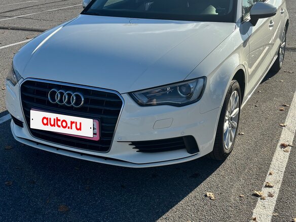 2013 Audi A3 III (8V), белый, 1300000 рублей