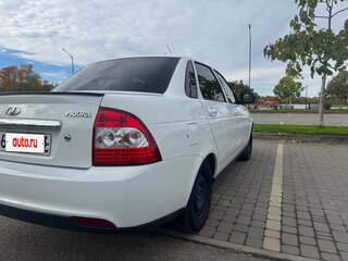 2015 Lada (ВАЗ) Priora I Рестайлинг, белый, 670000 рублей, вид 4