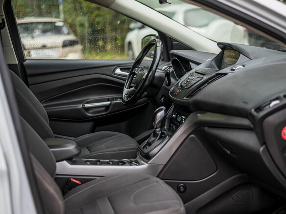 2015 Ford Kuga II, белый, 922000 рублей - вид 12
