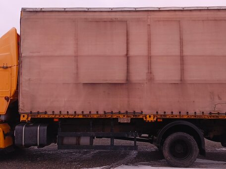2011 КамАЗ 4308, жёлтый, 2200000 рублей, вид 4