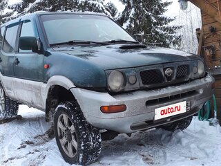 1998 Nissan Terrano II Рестайлинг, зелёный, 295000 рублей, вид 1