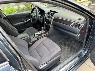 2013 Toyota Camry VII (XV50), серый, 1340000 рублей, вид 3